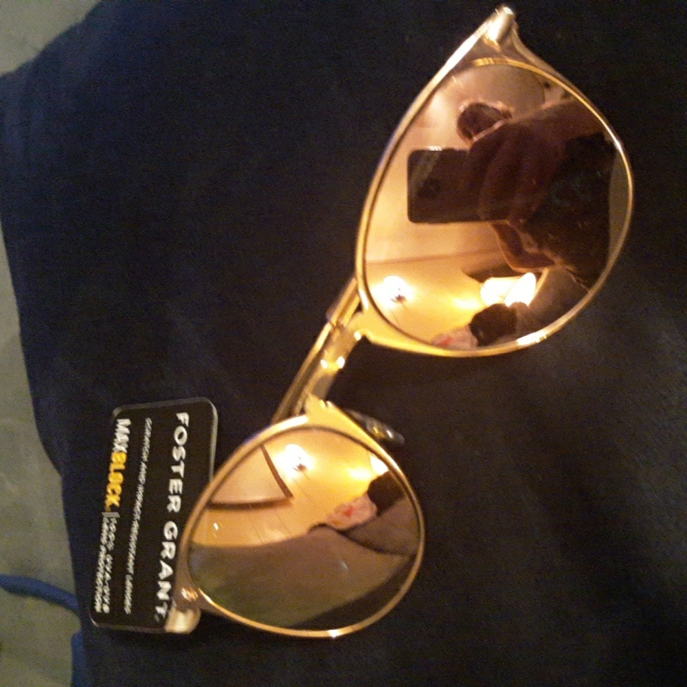 Foster Grant Mirrored PINK Sunglasses BNWT
